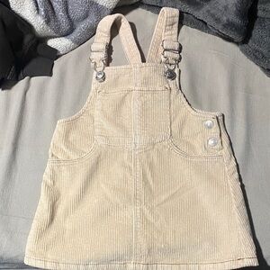 Zara toddler Kids Corduroy Overalls dress in Beige